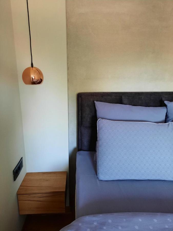 Apartment Pleasure Lux Újvidék Kültér fotó